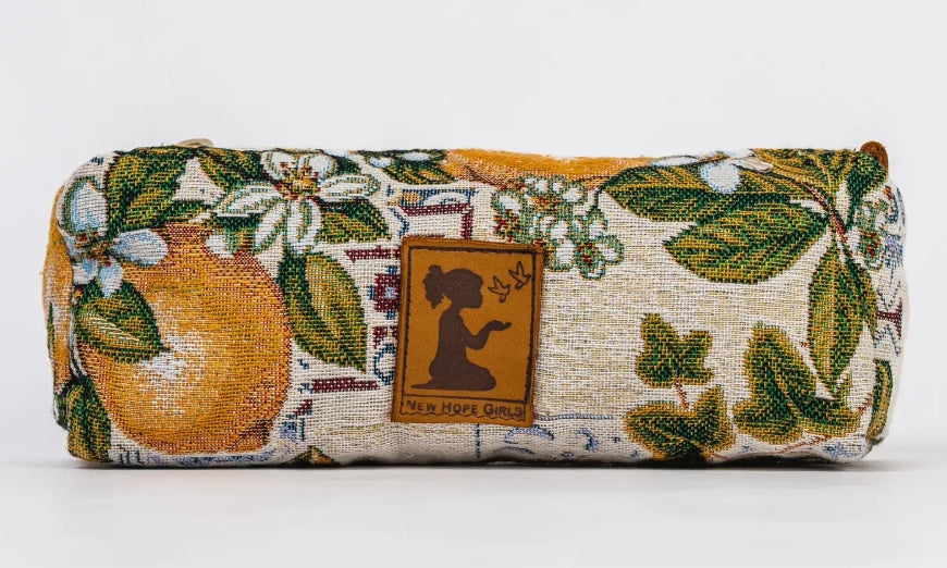 Lemon Grove Pouch
