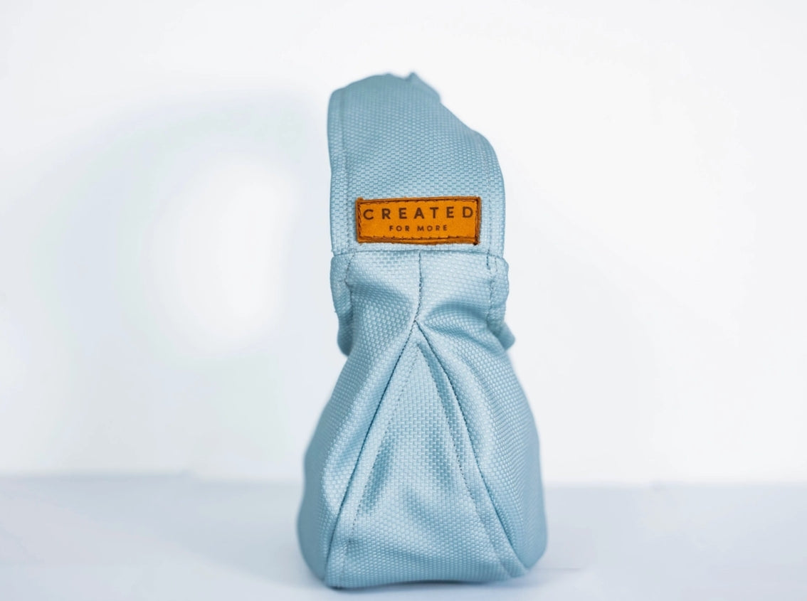 Icy Hobo Clutch